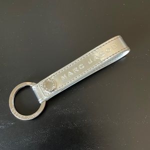 Marc Jacobs Keyring Metallic Silver